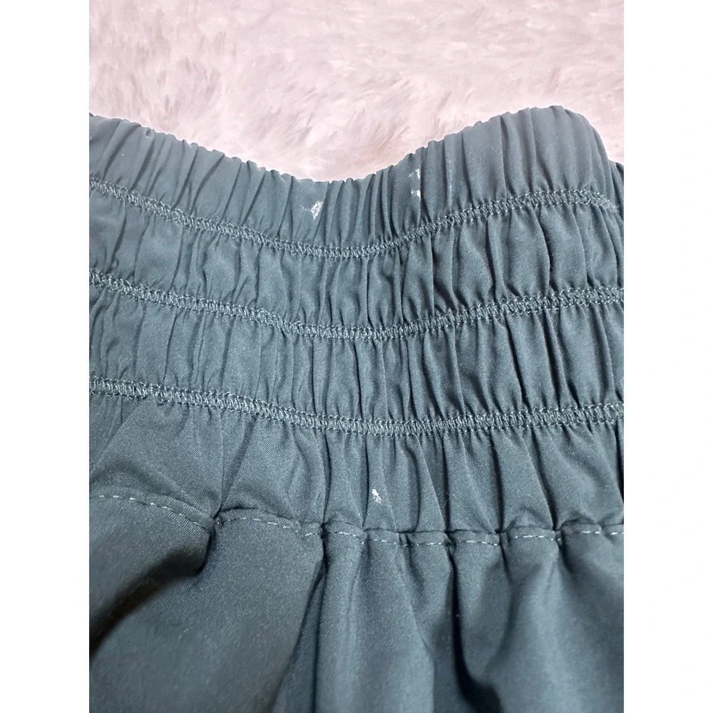 Nike Dri-FIT High Waisted Running Shorts‎ Women's Sportswear Green Small